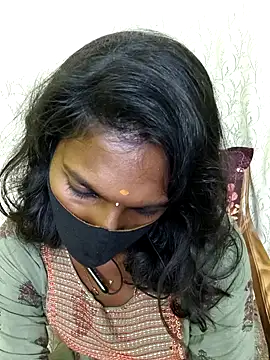 Snapshot of Honey_rosetamil chatting on 06.01.26 Honey rosetamil online show from 06.01.26