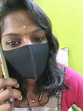 Snapshot of Honey_rosetamil chatting on 06.17.26 Honey rosetamil online show from 06.17.26