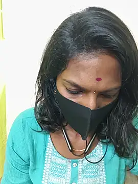 Snapshot of Honey_rosetamil chatting on 07.14.26 Honey rosetamil online show from 07.14.26