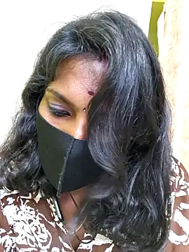 Snapshot of Honey_rosetamil chatting on 07.15.26 Honey rosetamil online show from 07.15.26