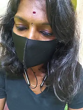 Snapshot of Honey_rosetamil chatting on 07.15.26 Honey rosetamil online show from 07.15.26