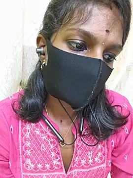 Snapshot of Honey_rosetamil chatting on 07.30.26 Honey rosetamil online show from 07.30.26