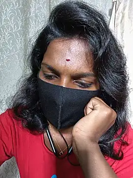 Snapshot of Honey_rosetamil chatting on 07.31.26 Honey rosetamil online show from 07.31.26