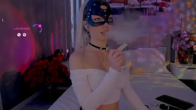 black cat-11 online show from 03.02.26