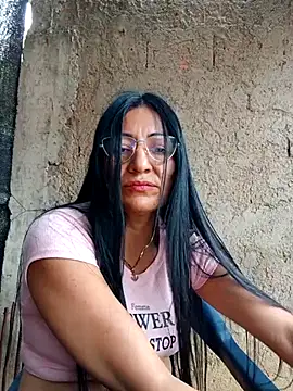 maturexxxnaughty online show from 04.20.26