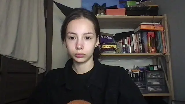 Yuna5343 online show from 11.26.25