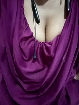 kaviyaponnu0987 online show from 02.07.26