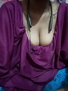 kaviyaponnu0987 online show from 07.04.26