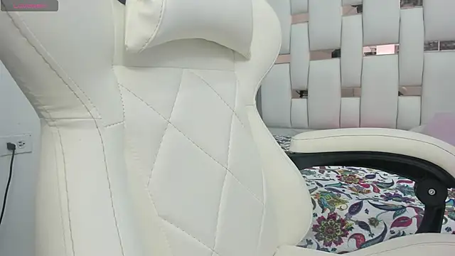 Katalina red online show from 09.18.25