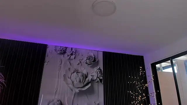 ShaniaDaniels online show from 02.22.26