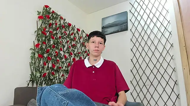 Snapshot of LiamBrown09 chatting on 07.18.26 LiamBrown09 online show from 07.18.26