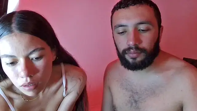 Snapshot of annaandgray chatting on 03.12.26 annaandgray online show from 03.12.26