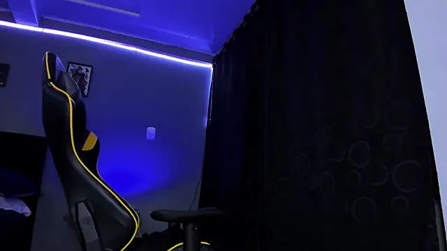 alexgiraldo   online show from 09.14.25