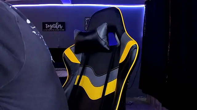 alexgiraldo   online show from 09.17.25