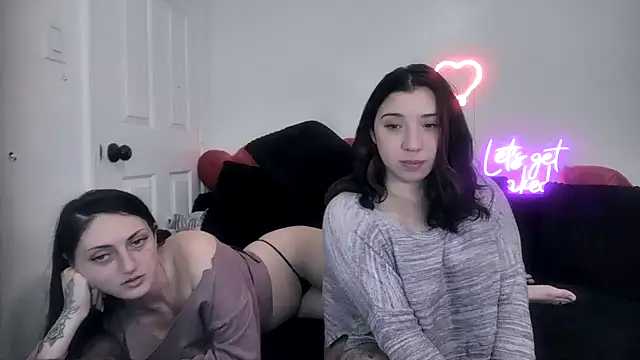 Snapshot of torithequeen chatting on 02.08.26 torithequeen online show from 02.08.26