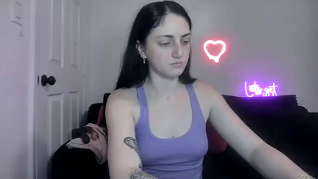 Snapshot of torithequeen chatting on 03.10.26 torithequeen online show from 03.10.26