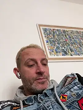 Maurinho3005 online show from 09.29.25