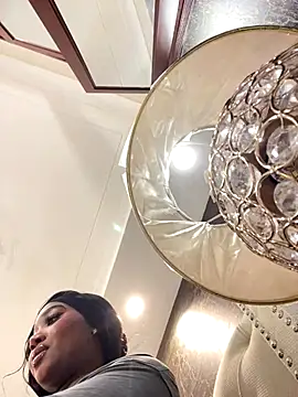 alisonn moon online show from 10.23.25