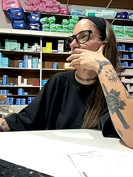 Snapshot of ferchule7 chatting on 12.17.25 ferchule7 online show from 12.17.25