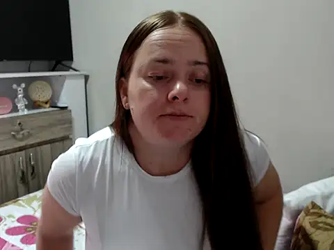 Snapshot of BrianaBarbes chatting on 01.14.26 BrianaBarbes online show from 01.14.26