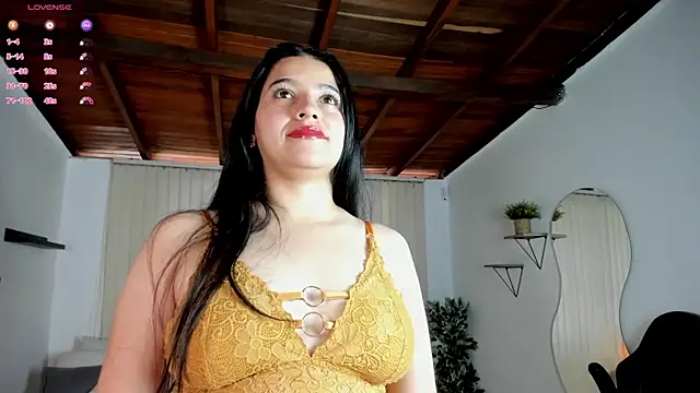 Snapshot of Miin_yuna chatting on 02.04.26 Miin yuna online show from 02.04.26