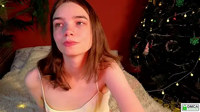 Snapshot of Evi_Brook chatting on 12.18.25 Evi Brook online show from 12.18.25