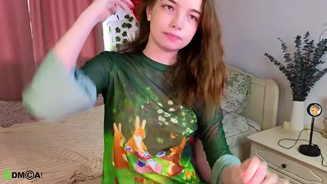 Evi Brook online show from 04.30.26