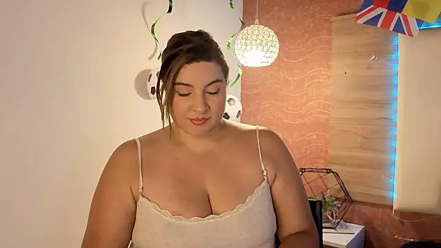 Snapshot of AgnesIvanova chatting on 06.23.26 AgnesIvanova online show from 06.23.26