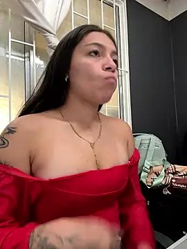 Alyha Cortes online show from 01.08.26