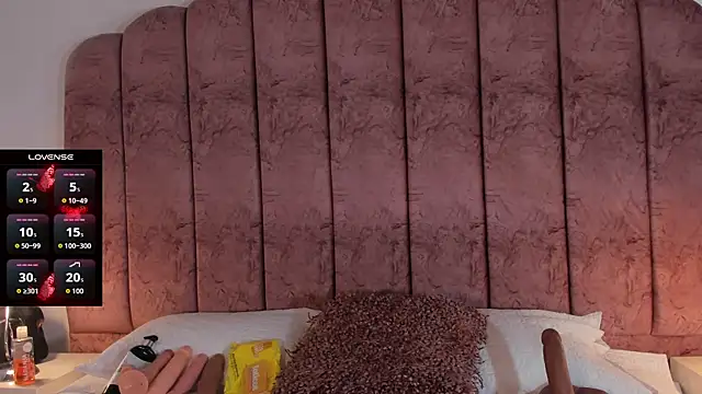 ValeskaZuev1 online show from 10.09.25