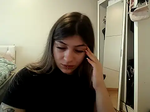 Becca B online show from 05.08.26