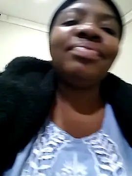 VoluptuousXX5 online show from 11.11.25