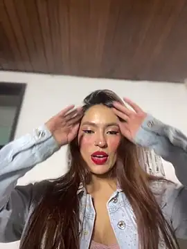 Adarha Ramirez online show from 04.23.26
