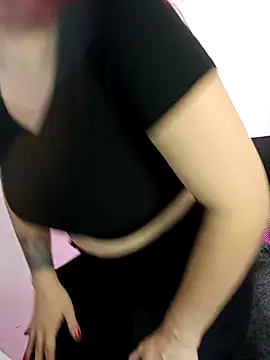 Snapshot of kim7_ chatting on 03.20.26 kim7 online show from 03.20.26