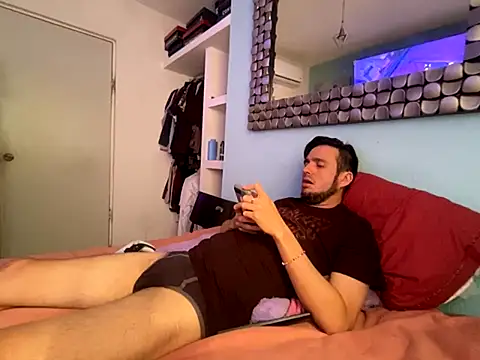 Alexitho25 online show from 11.02.25