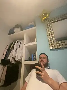 Alexitho25 online show from 07.17.26