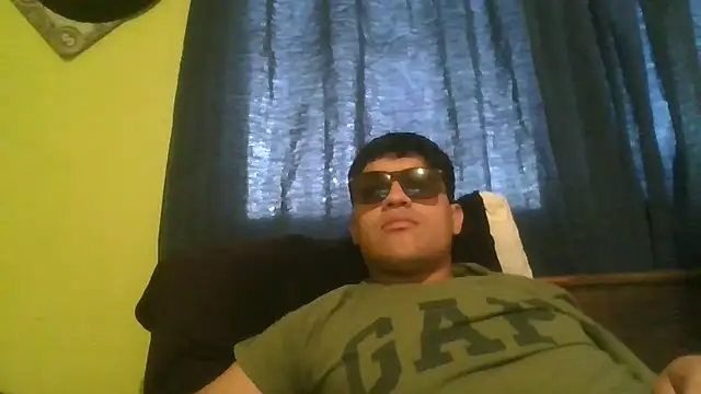 juanfritaa21 online show from 11.22.25