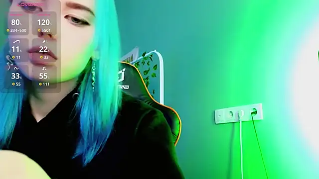 Snapshot of Kiara_Dream chatting on 09.25.25 Kiara Dream online show from 09.25.25