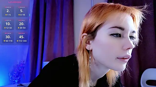 Snapshot of Kiara_Dream chatting on 02.08.26 Kiara Dream online show from 02.08.26