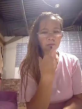 SexyHottMom online show from 09.24.25