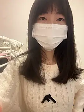 Snapshot of aonyan_7 chatting on 12.14.25 aonyan 7 online show from 12.14.25