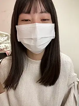 Snapshot of aonyan_7 chatting on 12.20.25 aonyan 7 online show from 12.20.25