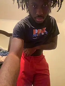 Snapshot of ThickDic28 chatting on 09.27.25 ThickDic28 online show from 09.27.25