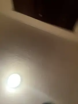 Snapshot of ThickDic28 chatting on 02.14.26 ThickDic28 online show from 02.14.26