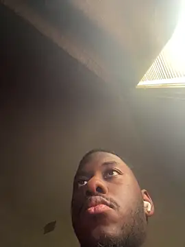 Snapshot of ThickDic28 chatting on 03.08.26 ThickDic28 online show from 03.08.26