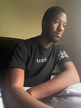 Snapshot of ThickDic28 chatting on 03.17.26 ThickDic28 online show from 03.17.26