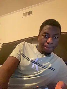 Snapshot of ThickDic28 chatting on 04.04.26 ThickDic28 online show from 04.04.26