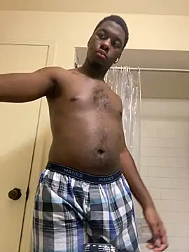 Snapshot of ThickDic28 chatting on 04.05.26 ThickDic28 online show from 04.05.26