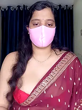 Snapshot of Rose-luckey chatting on 02.10.26 Rose-luckey online show from 02.10.26