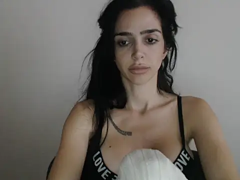 Snapshot of gglingeriee chatting on 07.17.26 gglingeriee online show from 07.17.26